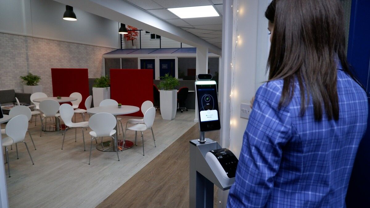 lamasatech-zentron8-photos-reception-min (9) LamasaTech Zentron 8 Temperature Kiosk